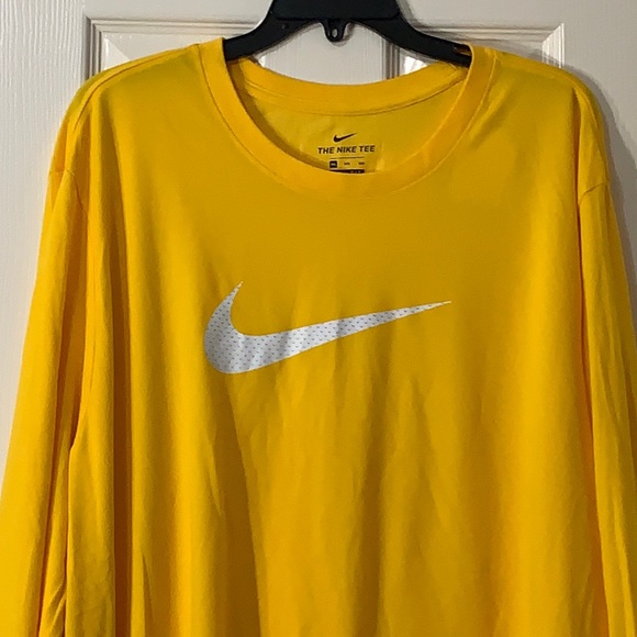 NIKE MEN’s Long Sleeve Tee Shirt - Size 3XL - Picture 3 of 9